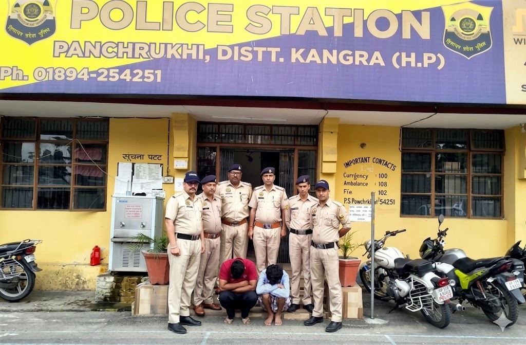 charas smugglers kangra